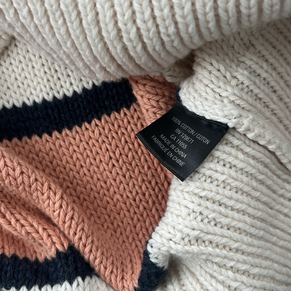 360 Sweater Italian Yarn Sweater - Picture 10 of 10